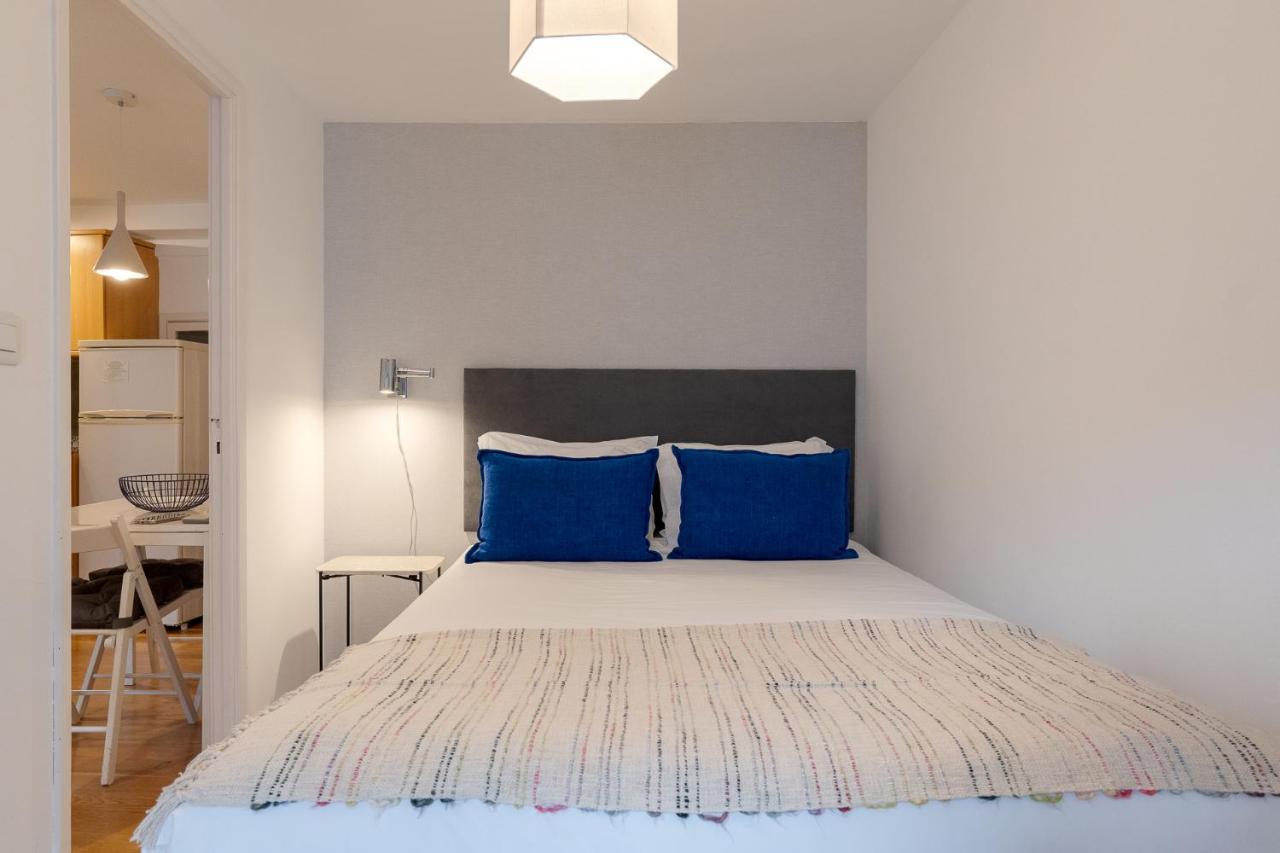 Contemporary Apartment In Chiado 3 Lisbon Exterior photo