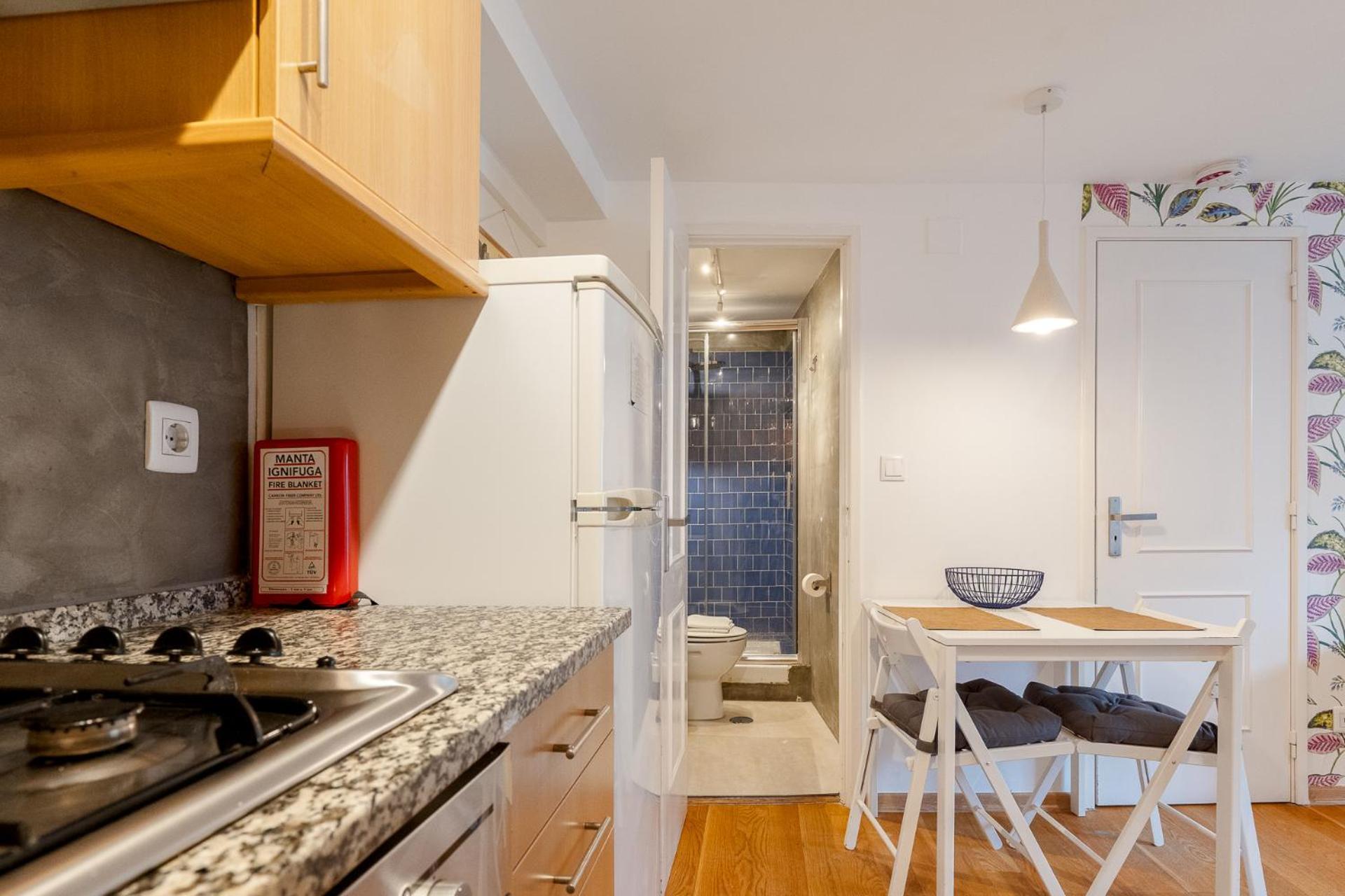 Contemporary Apartment In Chiado 3 Lisbon Exterior photo